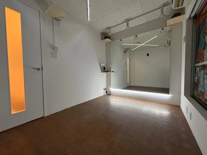 402st
